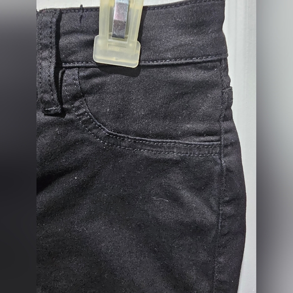 *NWT* Fashion Nova - Petite Canopy Jeans - Picture 5 of 10